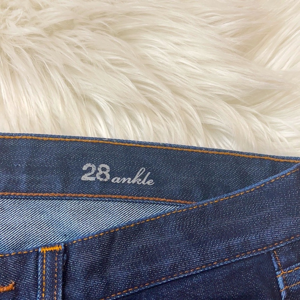 J. Crew Toothpick Ankle Jeans in Classic Wash - Picture 4 of 6